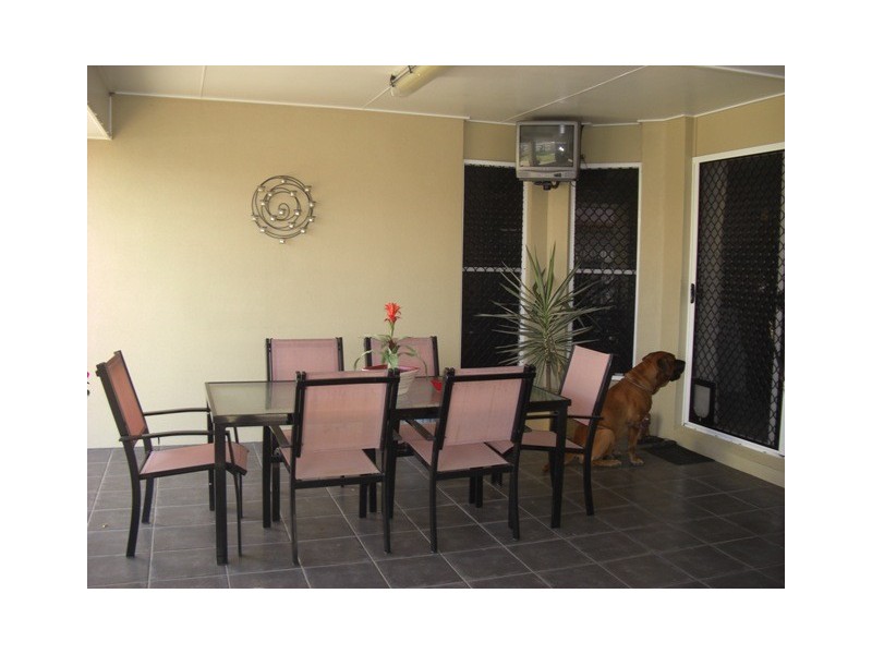49 Marine Parade, Bucasia QLD 4750