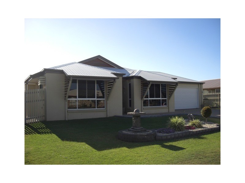 49 Marine Parade, Bucasia QLD 4750
