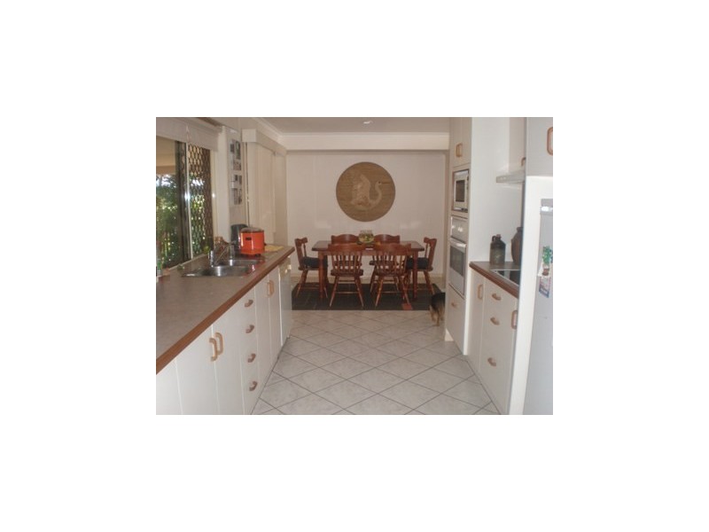 3 Lee Court, Bucasia QLD 4750