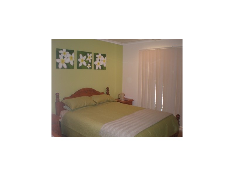 3 Lee Court, Bucasia QLD 4750