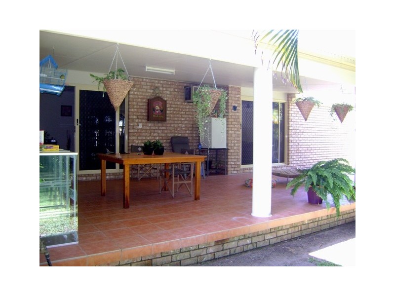 3 Lee Court, Bucasia QLD 4750