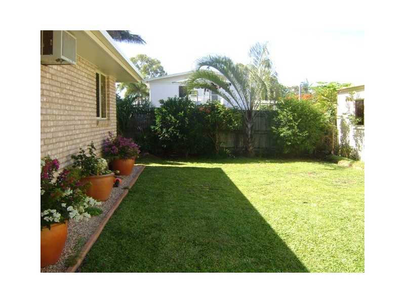 3 Lee Court, Bucasia QLD 4750