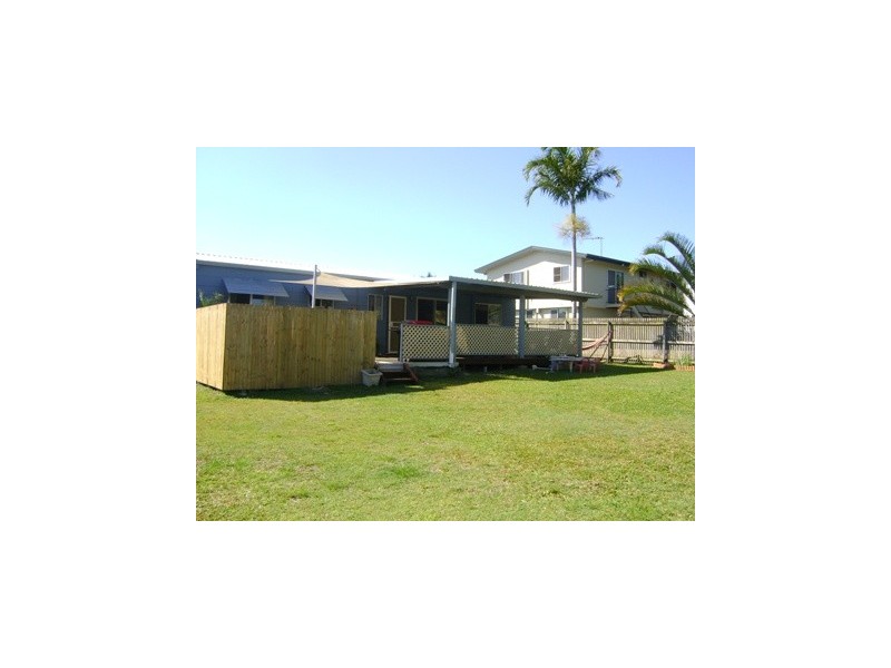13 Stott Street, Bucasia QLD 4750