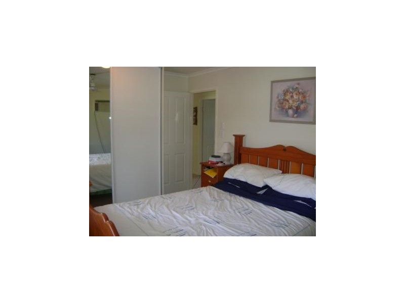 13 Stott Street, Bucasia QLD 4750