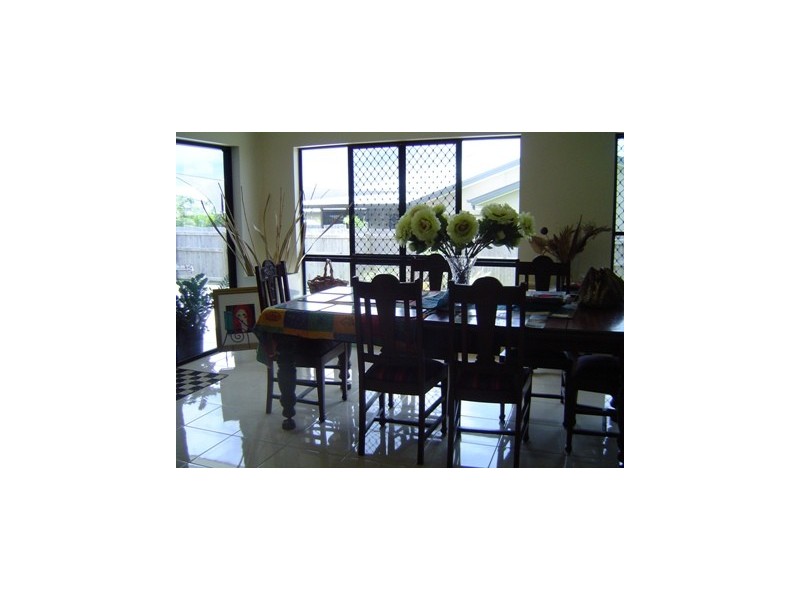 12 Foundation Street, Glenella QLD 4740