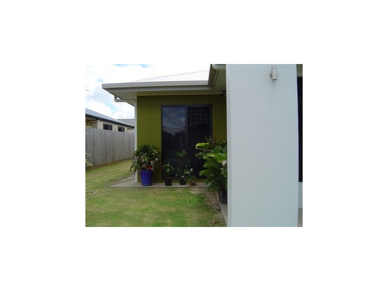 12 Foundation Street, Glenella QLD 4740