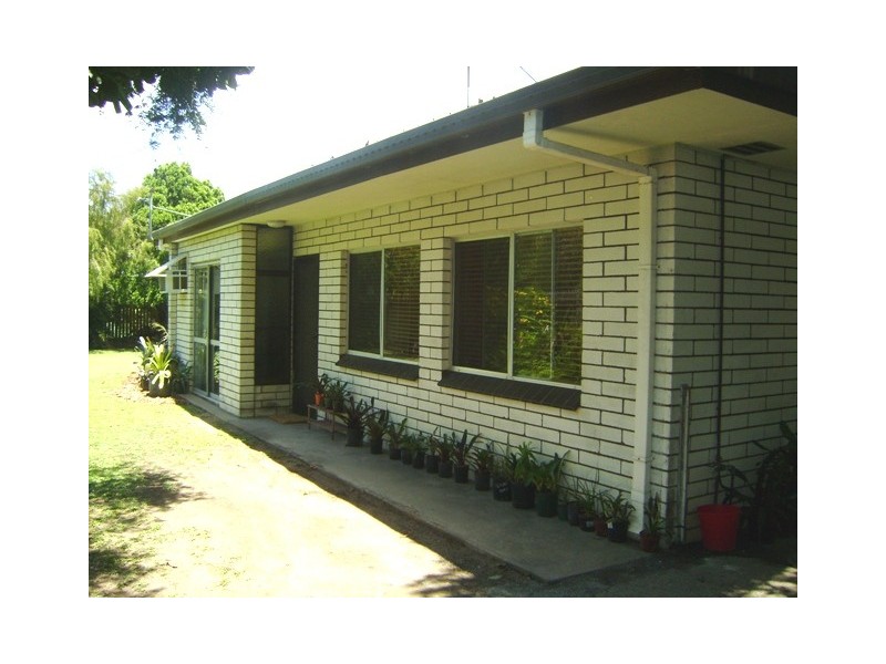 10 Keeleys Road, Slade Point QLD 4740