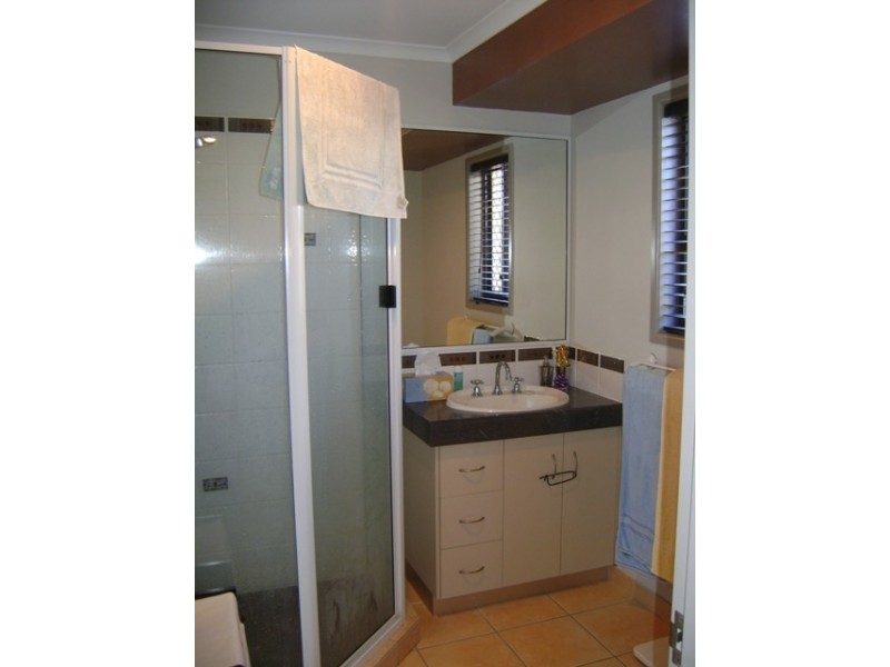4 Bluewater Court, Bucasia QLD 4750