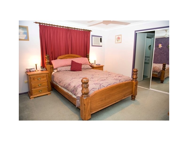 1 John Oxley Avenue, Rural View QLD 4740