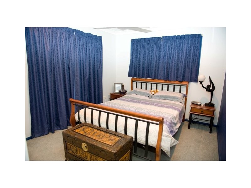 1 John Oxley Avenue, Rural View QLD 4740