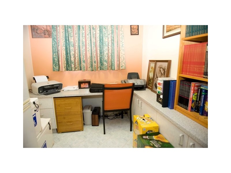 1 John Oxley Avenue, Rural View QLD 4740