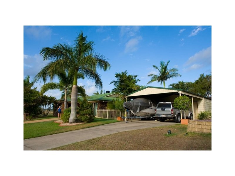 1 John Oxley Avenue, Rural View QLD 4740