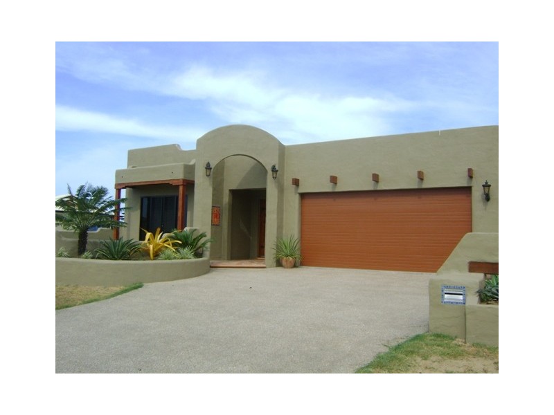 1 Companion Way, Shoal Point QLD 4750