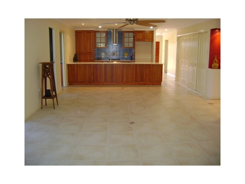 1 Companion Way, Shoal Point QLD 4750