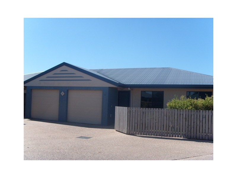 4/19 Perkins Street, North Mackay QLD 4740