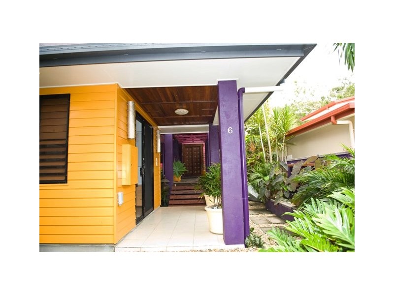 6 Whitesan Blue, Blacks Beach QLD 4740