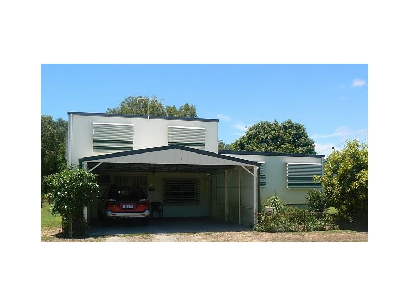 39 Finch Street, Slade Point QLD 4740