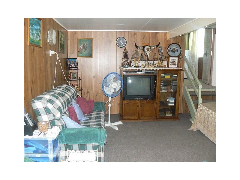 39 Finch Street, Slade Point QLD 4740