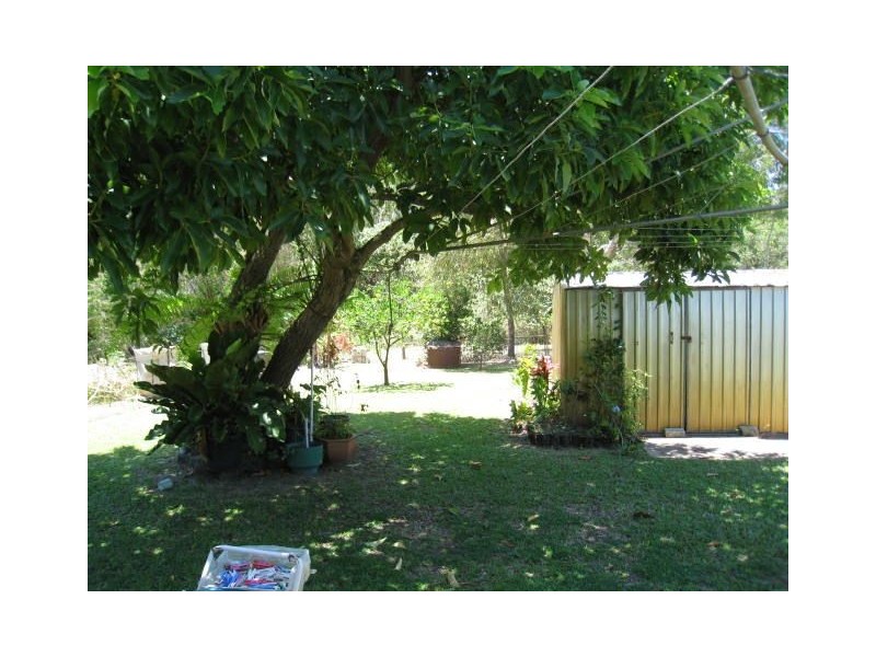39 Finch Street, Slade Point QLD 4740