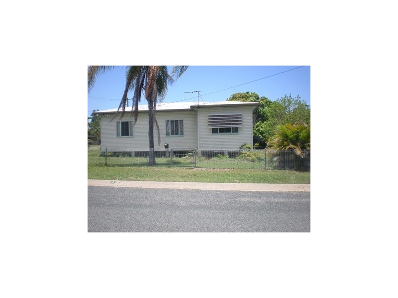 1 Pine Street, Andergrove QLD 4740