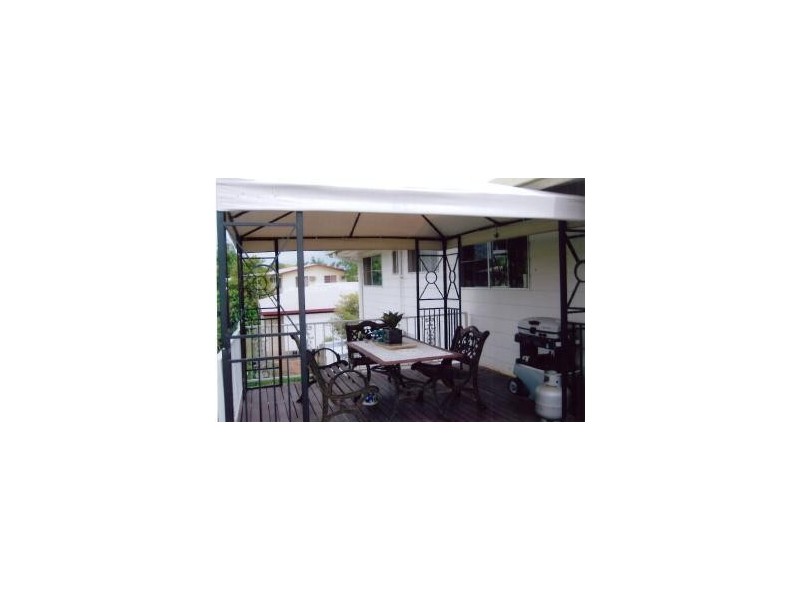 9 Yeates Street, Moranbah QLD 4744