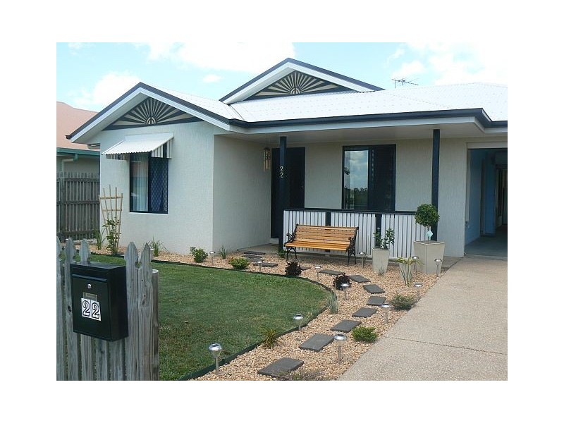 22 Victor Avenue, Glenella QLD 4740