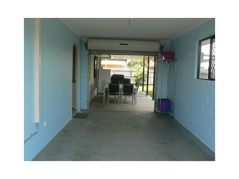 22 Victor Avenue, Glenella QLD 4740