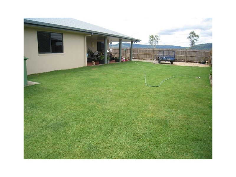 28  Katey Cr Mirani, Mirani QLD 4754