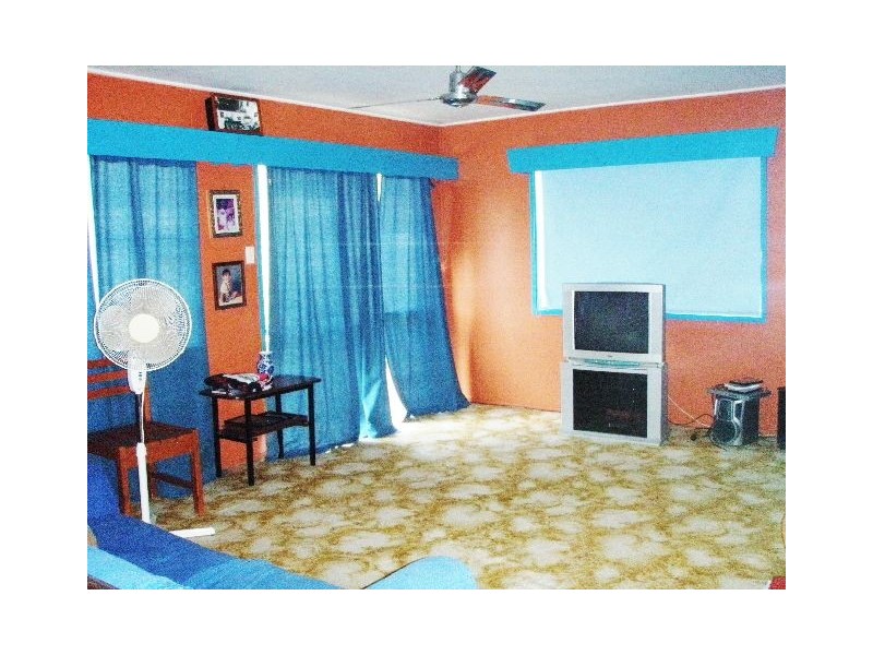 8 Keeleys Road, Slade Point QLD 4740