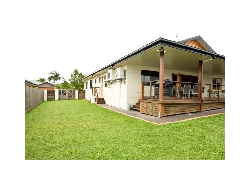 8 Tribute Court, Glenella QLD 4740