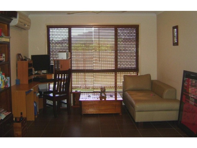 100 Busuttin Drive, Rural View QLD 4740