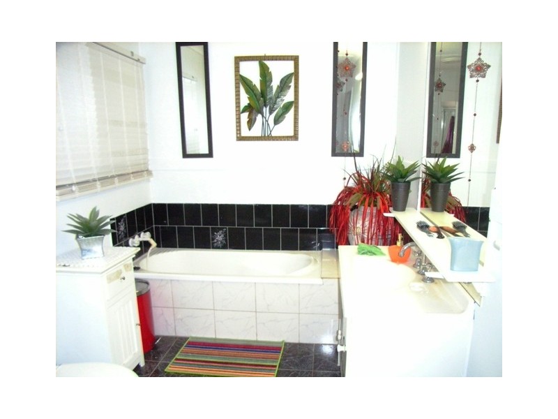 33 McMahon, Andergrove QLD 4740