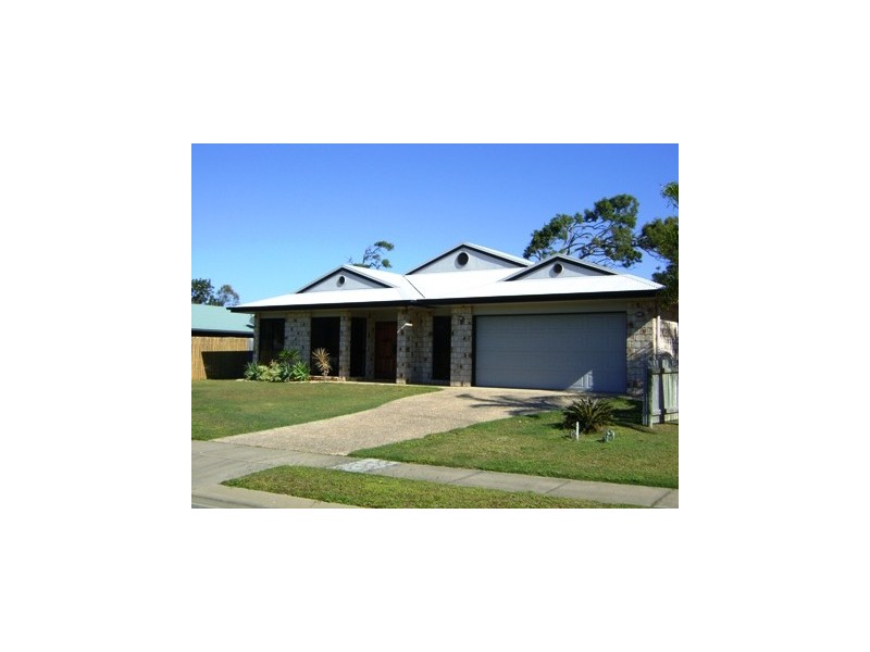 6 Seychelles, Shoal Point QLD 4750