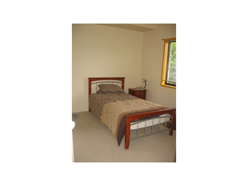 6 Seychelles, Shoal Point QLD 4750