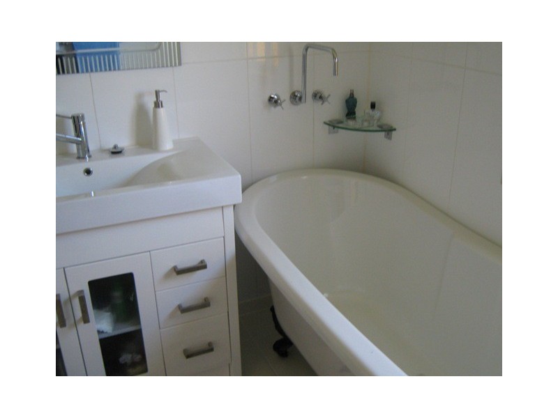 72 Evans Avenue, North Mackay QLD 4740