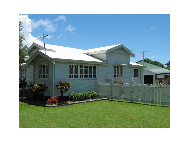 72 Evans Avenue, North Mackay QLD 4740