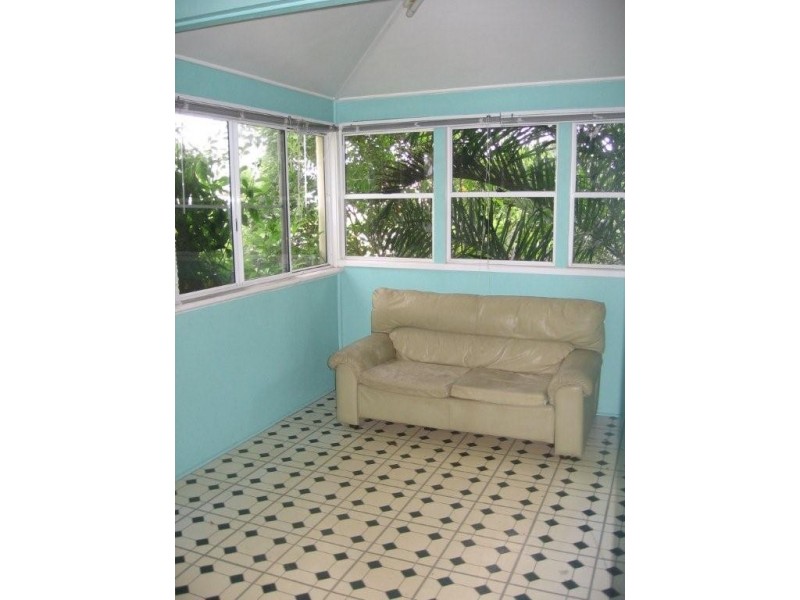 1 Stevenson, South Mackay QLD 4740