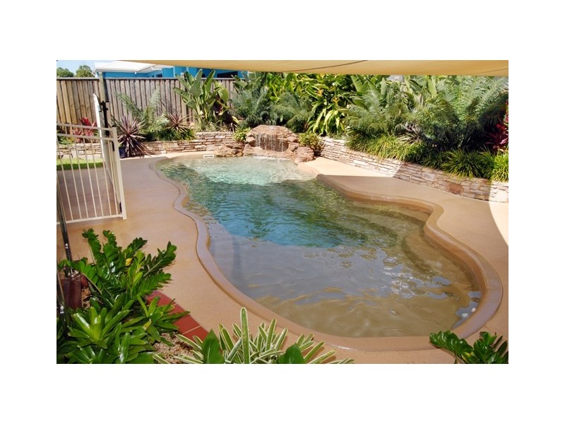 17 Mussett Court, Glenella QLD 4740