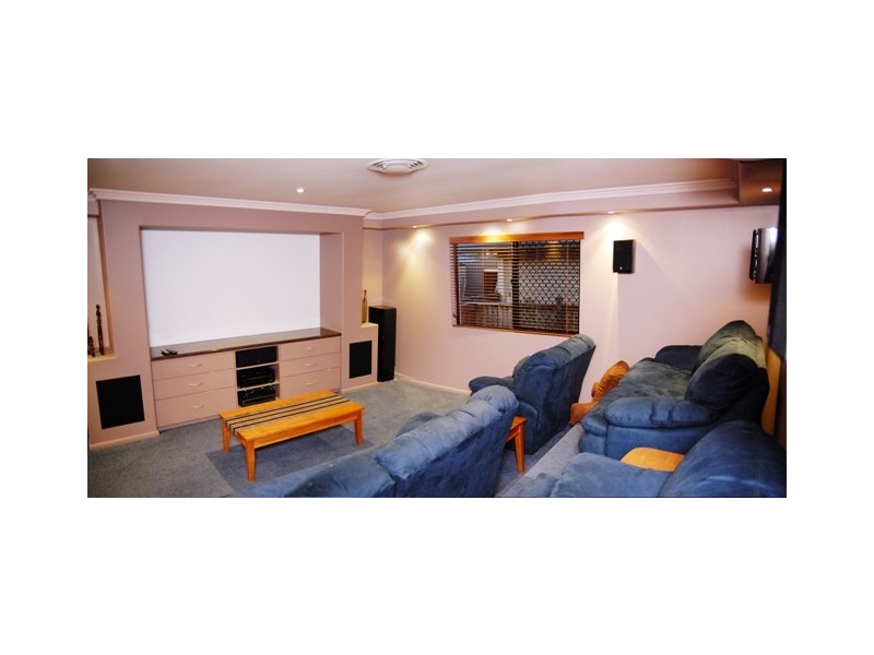 17 Mussett Court, Glenella QLD 4740