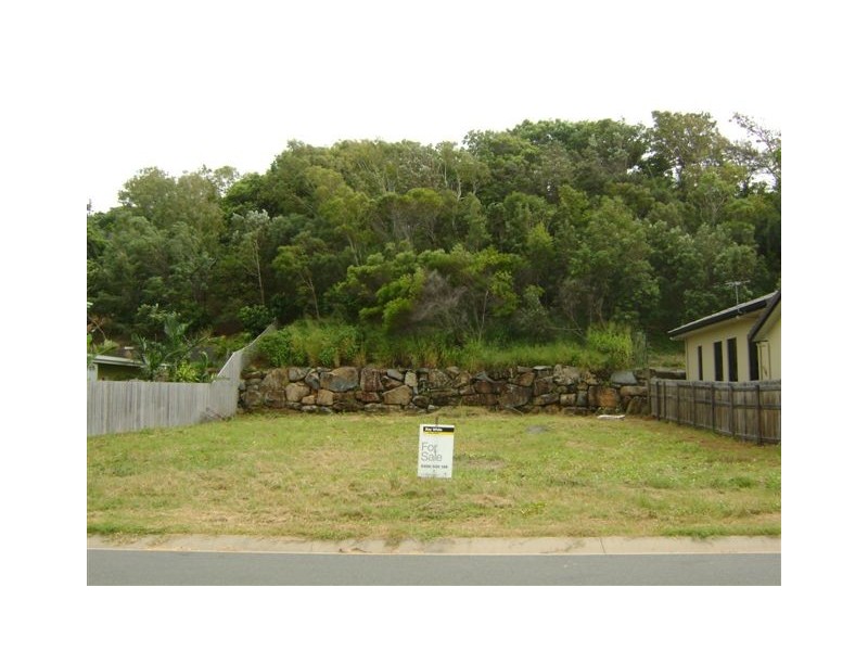 27 Portside Place, Shoal Point QLD 4750