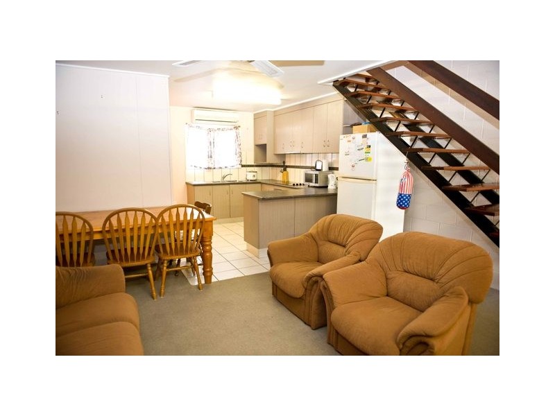 5/221  Evan Street, South Mackay QLD 4740