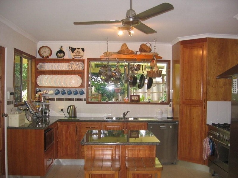 33 Cahill Cresent, Rural View QLD 4740