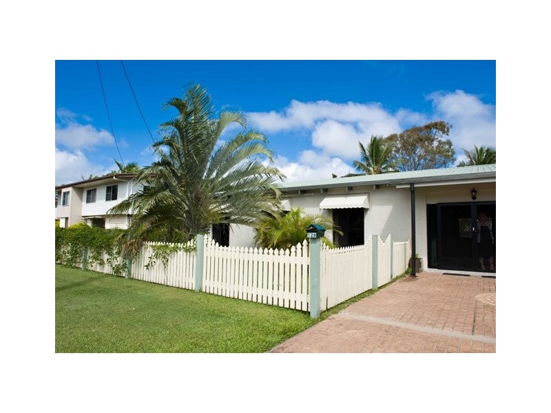 128 Goldsmith Street, South Mackay QLD 4740