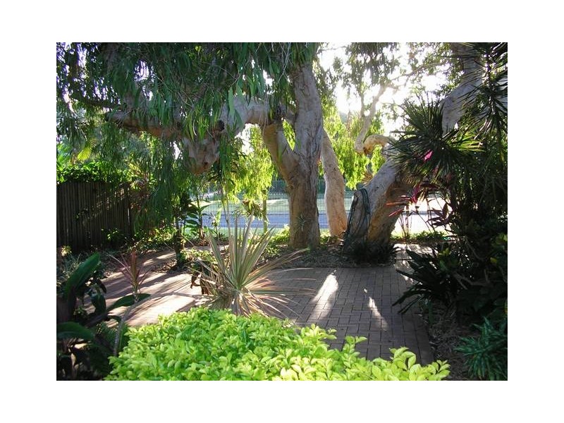 72 Amhurst Street, Slade Point QLD 4740