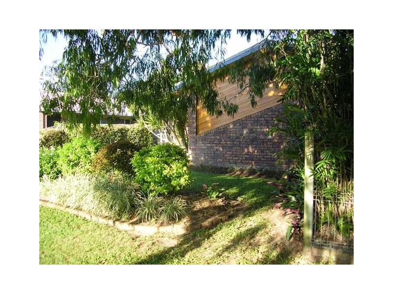 72 Amhurst Street, Slade Point QLD 4740