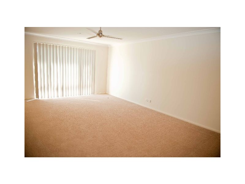 38  Whitehaven Drive, Blacks Beach QLD 4740