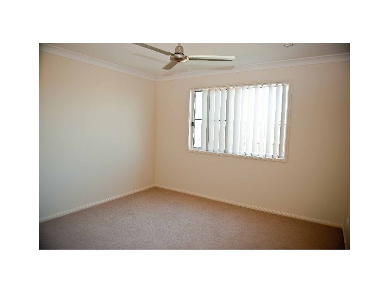 38  Whitehaven Drive, Blacks Beach QLD 4740