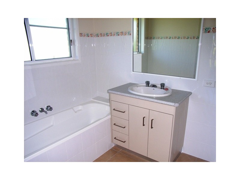 1 Melanie Street, Eimeo QLD 4740