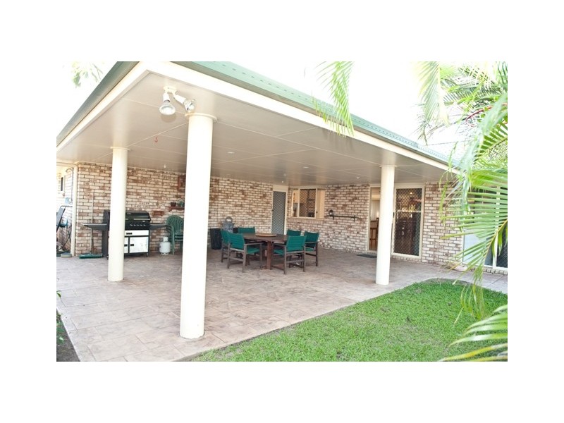 21 Windsor Street, Glenella QLD 4740