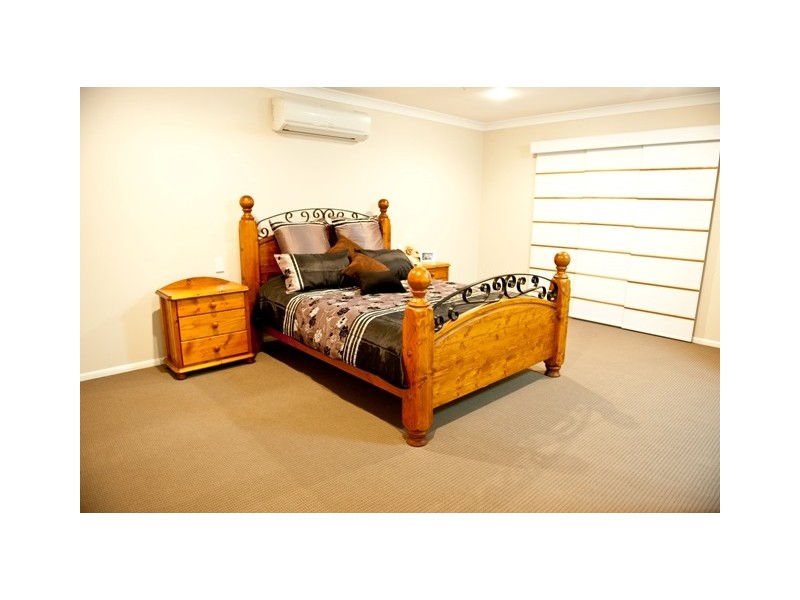 55 Kidston Avenue, Rural View QLD 4740